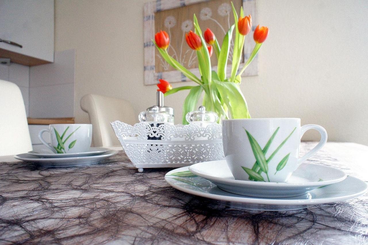 Haus Wyden Apartment Utersum Bagian luar foto