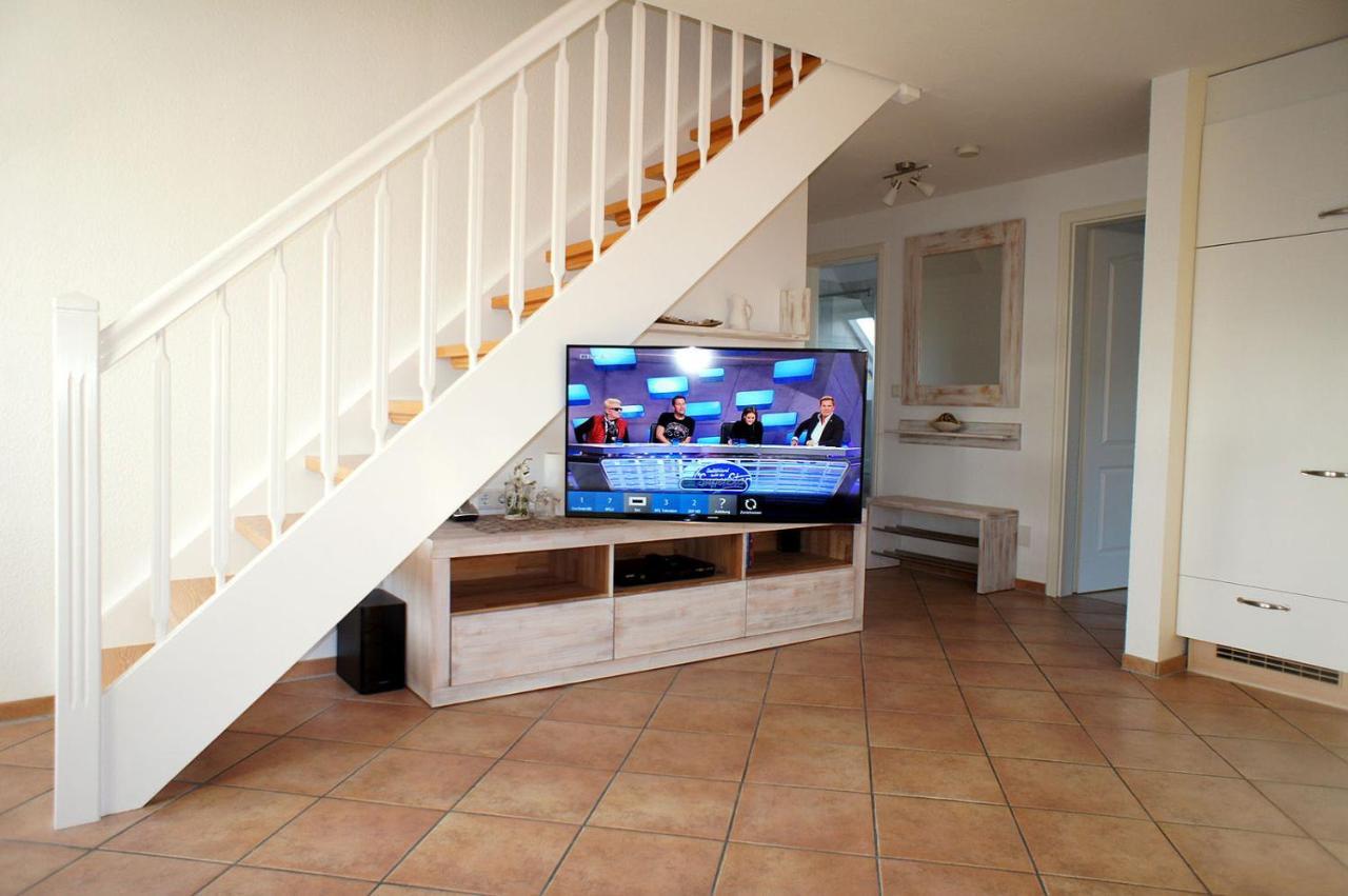 Haus Wyden Apartment Utersum Bagian luar foto
