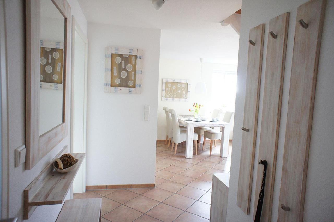 Haus Wyden Apartment Utersum Bagian luar foto