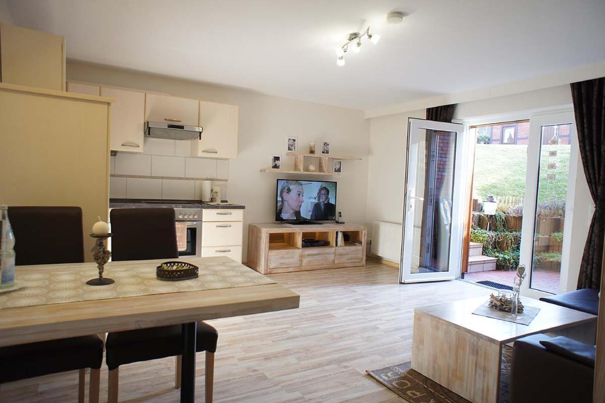 Haus Wyden Apartment Utersum Bagian luar foto